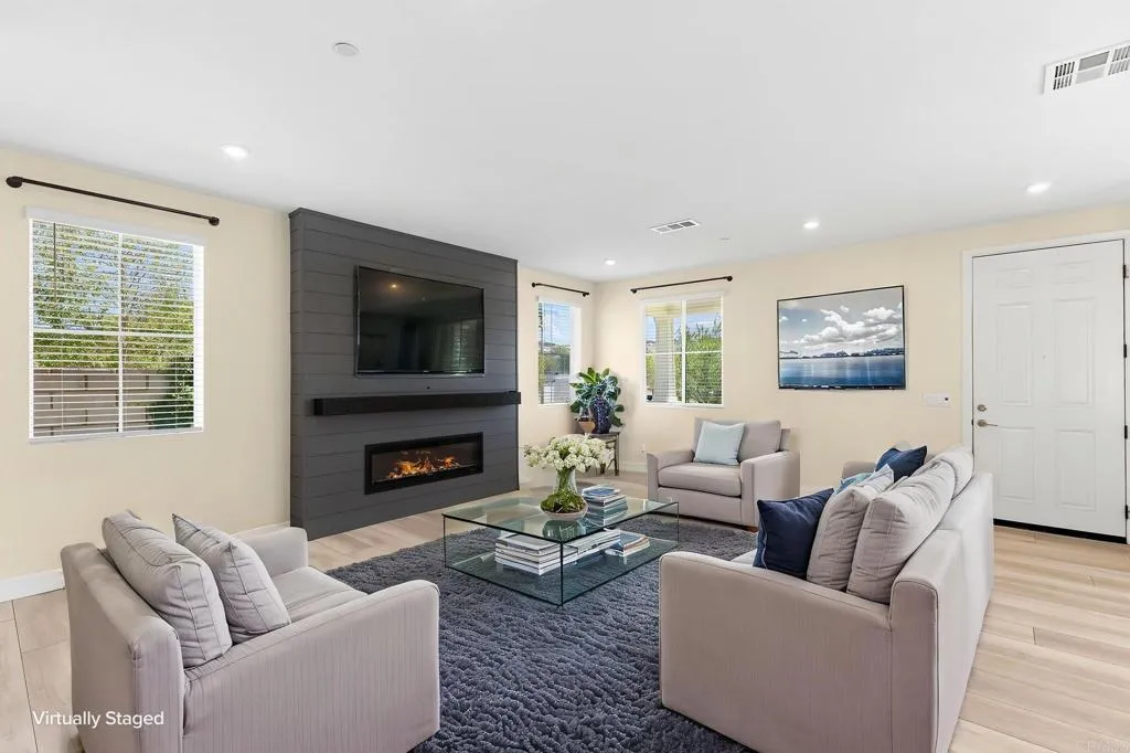https://cdn.realtyfeed.com/cdn/127/306759179/c17df218da72de7694e1663d32f8cb06.webp
