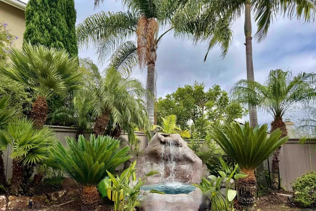 https://cdn.realtyfeed.com/cdn/127/306759185/d2fc3bc2b3d856af9b3ac53a4fcab31a.webp