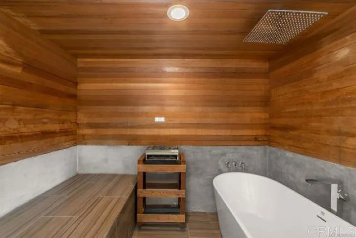 https://cdn.realtyfeed.com/cdn/127/306759193/089df731e4f015d750ab82f0781759f1.webp