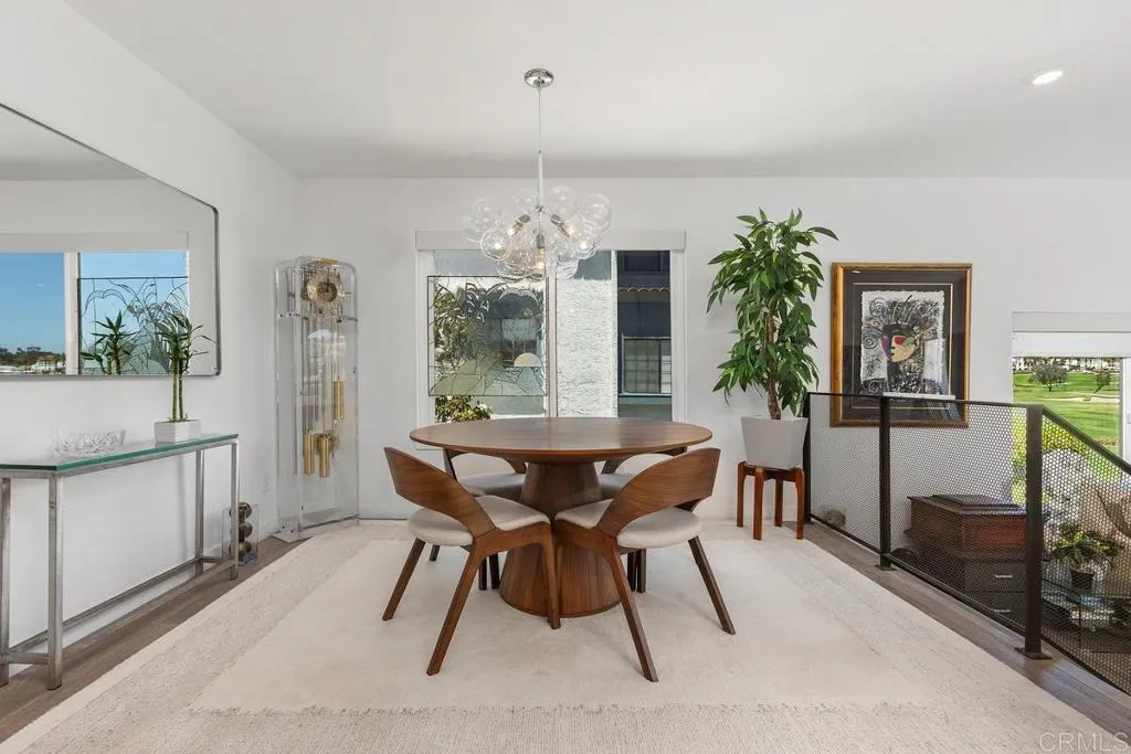 https://cdn.realtyfeed.com/cdn/127/306759193/d8fb6c9d195cb4cbff1db316c670f5dc.webp