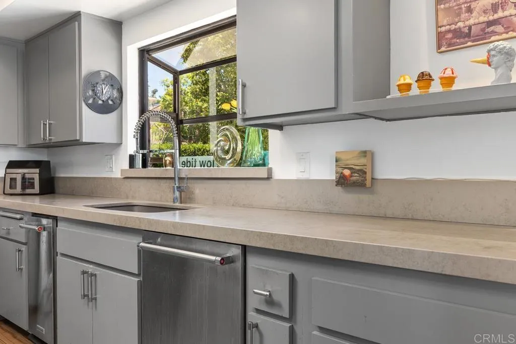 https://cdn.realtyfeed.com/cdn/127/306759193/e99e5c1387e1ffd646938ffcafecfd4d.webp