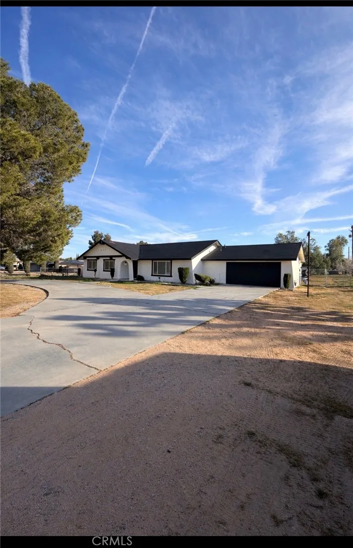 20585 Yucca Loma, Apple Valley, CA 92307 - Photo 2 of 22, Apple Valley, CA