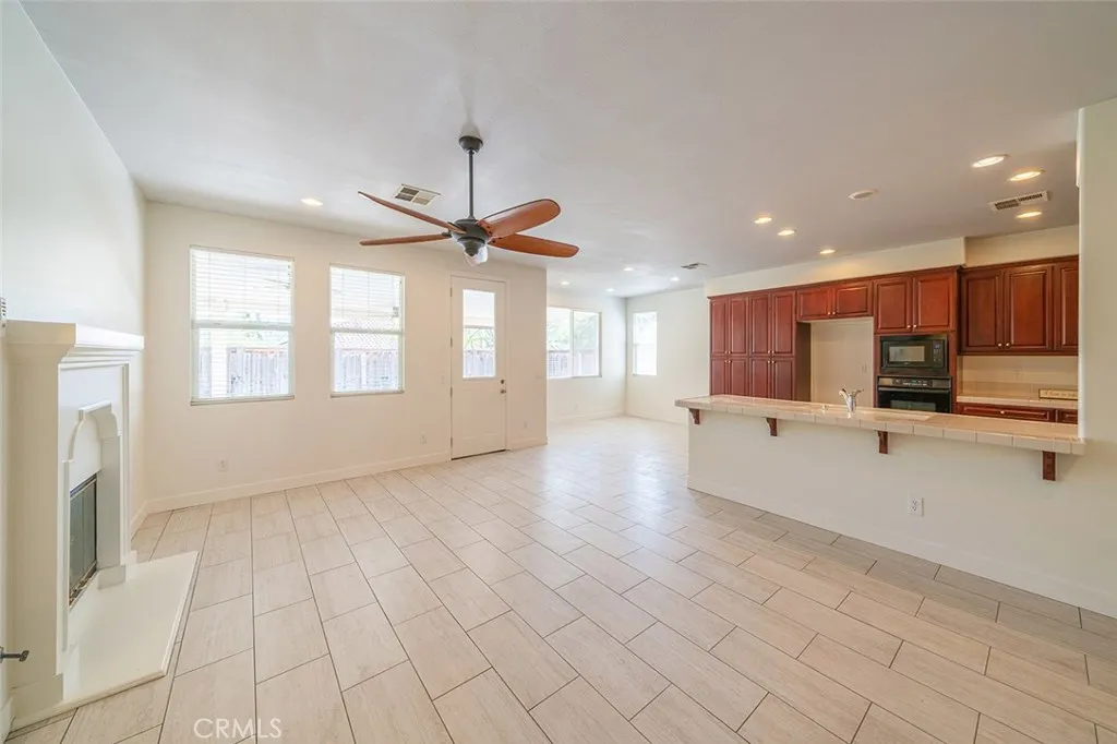 3319 Banyon, Lake Elsinore, CA 92530 - Photo 5 of 19, Lake Elsinore, CA