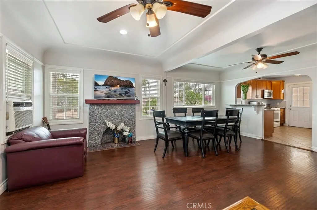 4074 Santa Ana, South Gate, CA 90280 - Photo 4 of 25, South Gate, CA