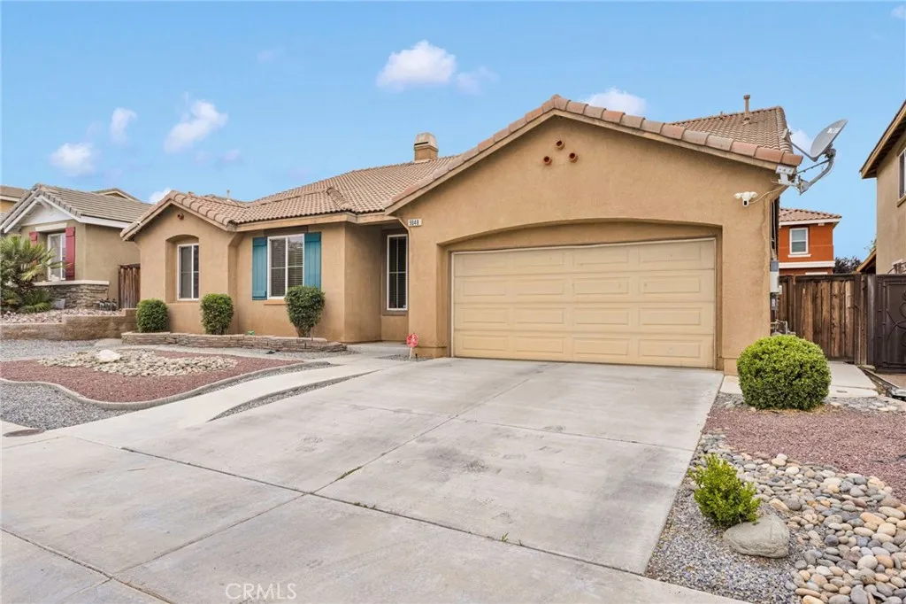 9048 Guadalupe Ave, Oak Hills, CA 92344 - Photo 2 of 40, Oak Hills, CA