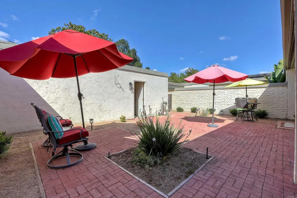https://cdn.realtyfeed.com/cdn/127/306759290/2077fab33cd5f972143e0d1d55beff7d.webp