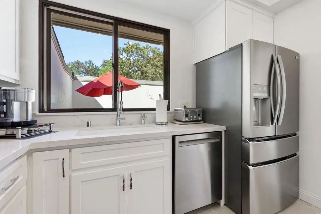 https://cdn.realtyfeed.com/cdn/127/306759290/6574302ccd4d729ba52ca272ef7dce0f.webp