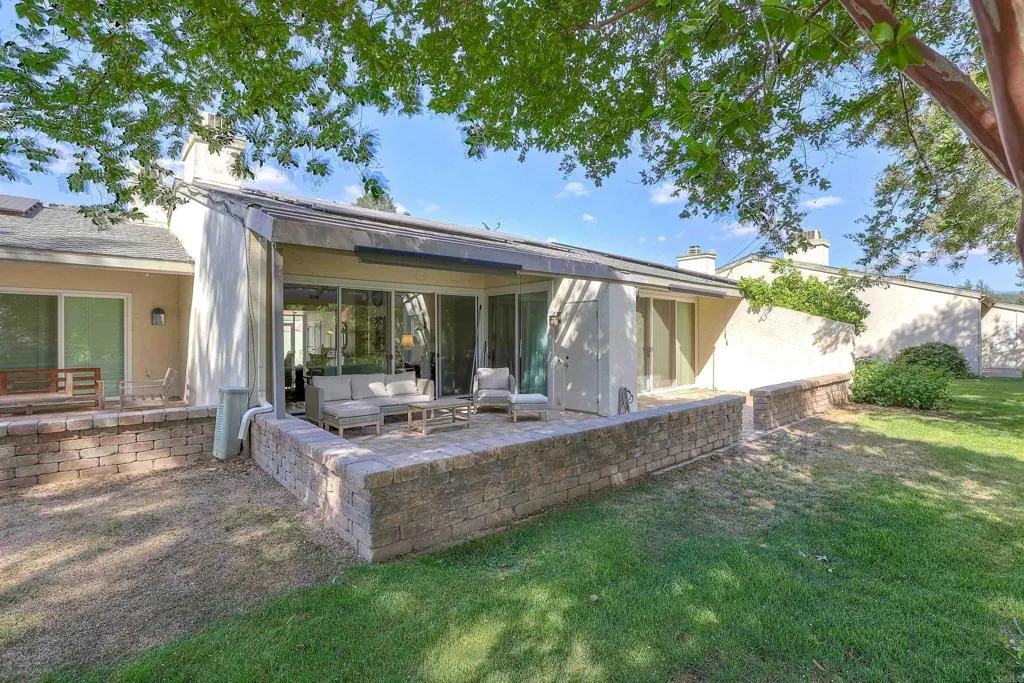 https://cdn.realtyfeed.com/cdn/127/306759290/9351b042bfed56eb829f3af38fd704fd.webp