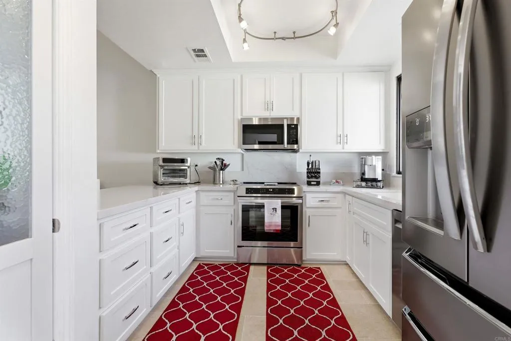 https://cdn.realtyfeed.com/cdn/127/306759290/ab4e123e3ad6d51817fda27162ef9e82.webp