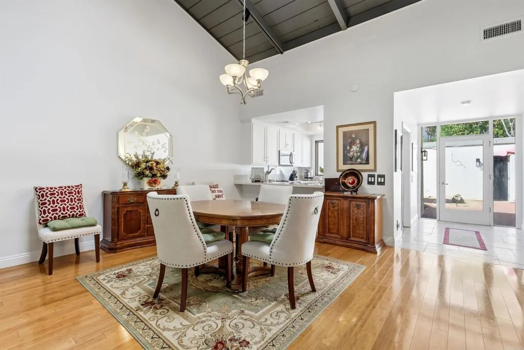 https://cdn.realtyfeed.com/cdn/127/306759290/eadaf6b8c400950c0cf2ac9dc7ad7490.webp