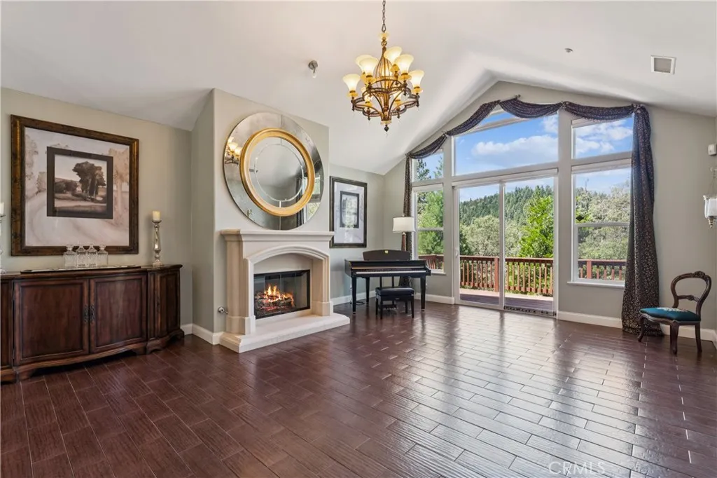 468 S Cumberland, Lake Arrowhead, CA 92352 - Photo 3 of 29, Lake Arrowhead, CA