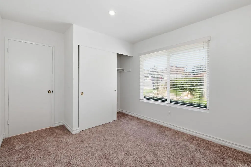 https://cdn.realtyfeed.com/cdn/127/306759311/702b258172da7d05a5013390f6d0ed2f.webp