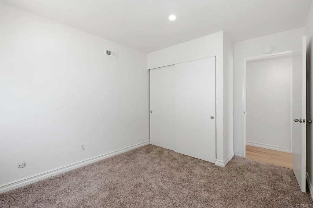 https://cdn.realtyfeed.com/cdn/127/306759311/e3c3e7c34669e0bbfc6a66957fa53c30.webp