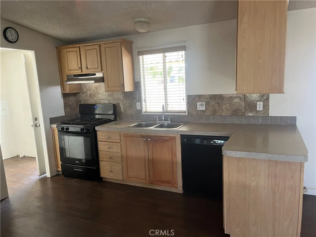 22840 Sterling Unit 59, Palm Springs, CA 92262 - Photo 2 of 9, Palm Springs, CA