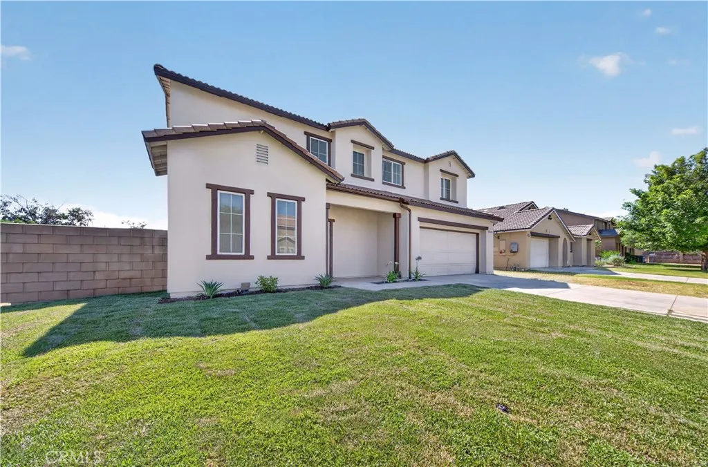 45318 Elm, Lancaster, CA 93534 - Photo 2 of 23, Lancaster, CA