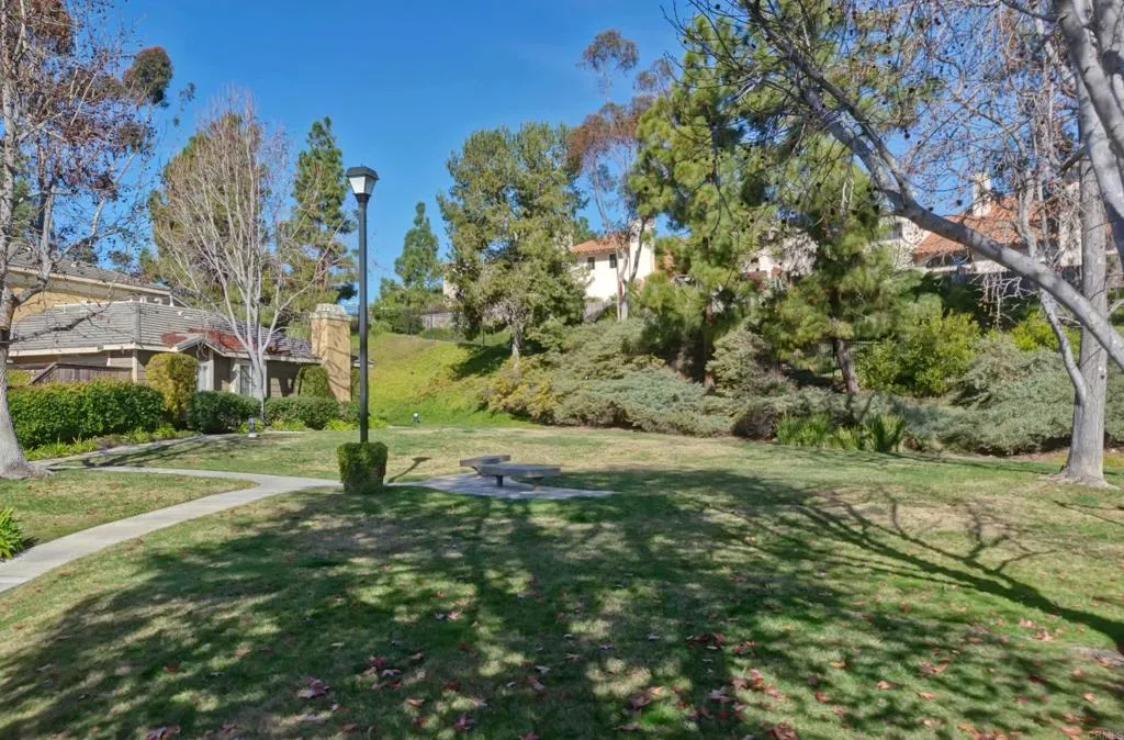 https://cdn.realtyfeed.com/cdn/127/306759351/653057a08883327b7679ae182784b31d.webp