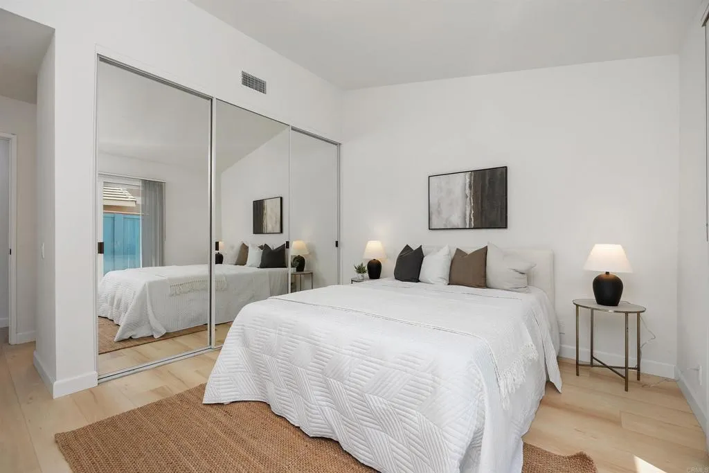 https://cdn.realtyfeed.com/cdn/127/306759351/d628a6c5f4ef6e14874a8deb6afbbeac.webp