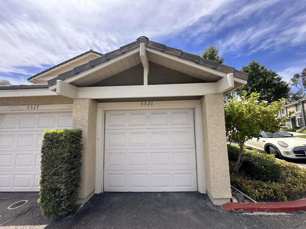 https://cdn.realtyfeed.com/cdn/127/306759351/e745366ffd286a63f383b67ca191b9aa.webp