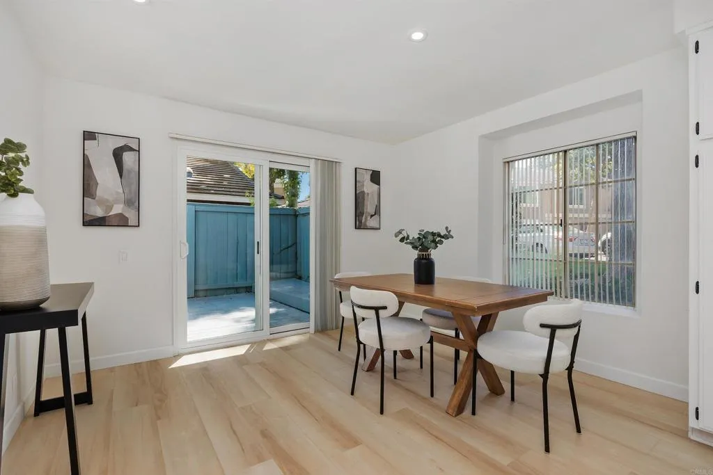 https://cdn.realtyfeed.com/cdn/127/306759351/f31a5964245f22b88025b2936e2ea253.webp