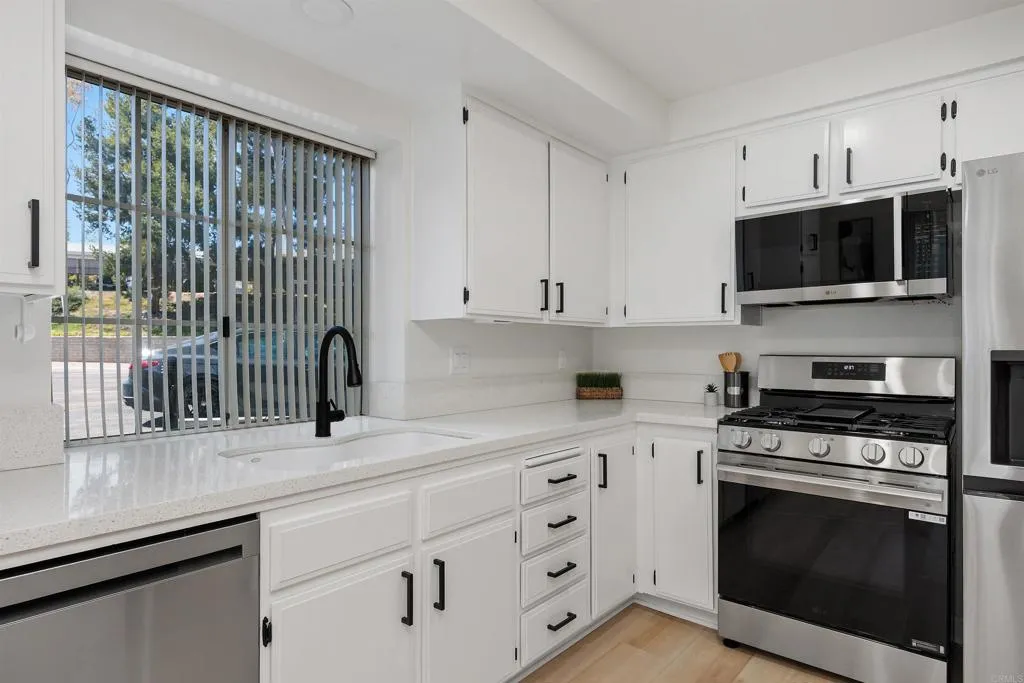 https://cdn.realtyfeed.com/cdn/127/306759351/fd40df7a0a91137b8e5e888eb9b07144.webp