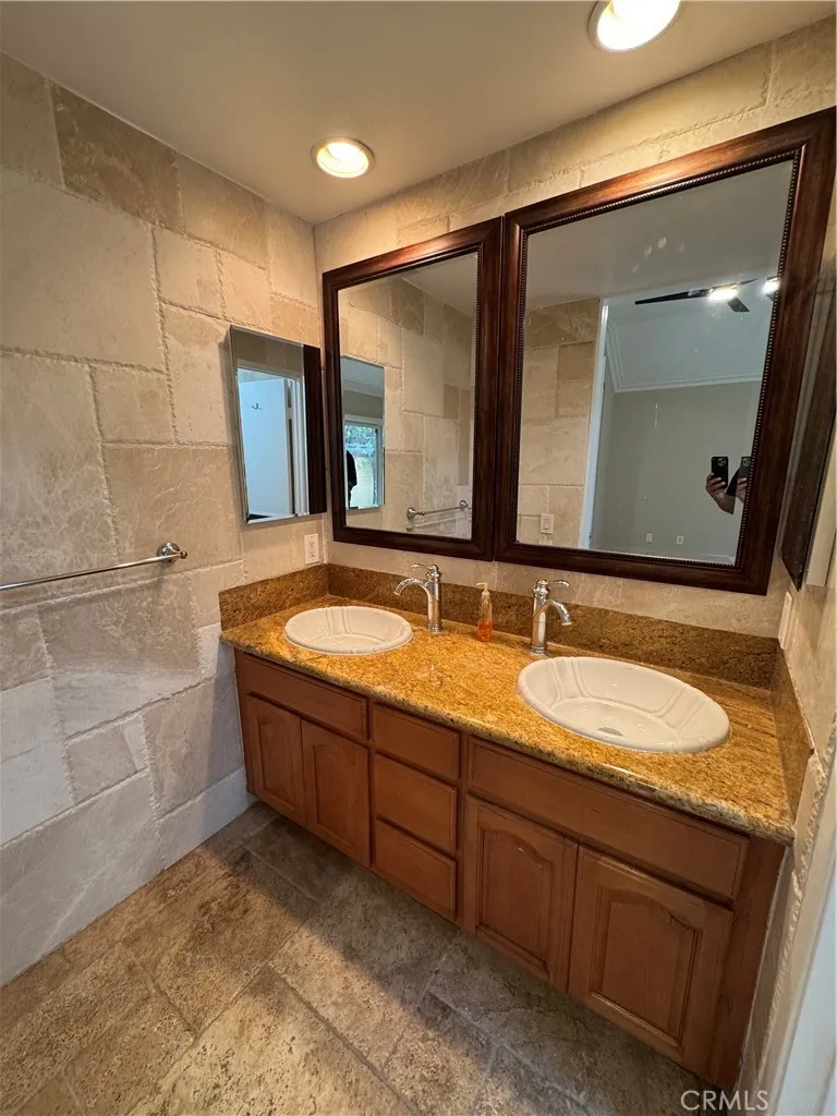 14 Avellino, Irvine, CA 92620 - Photo 5 of 20, Irvine, CA