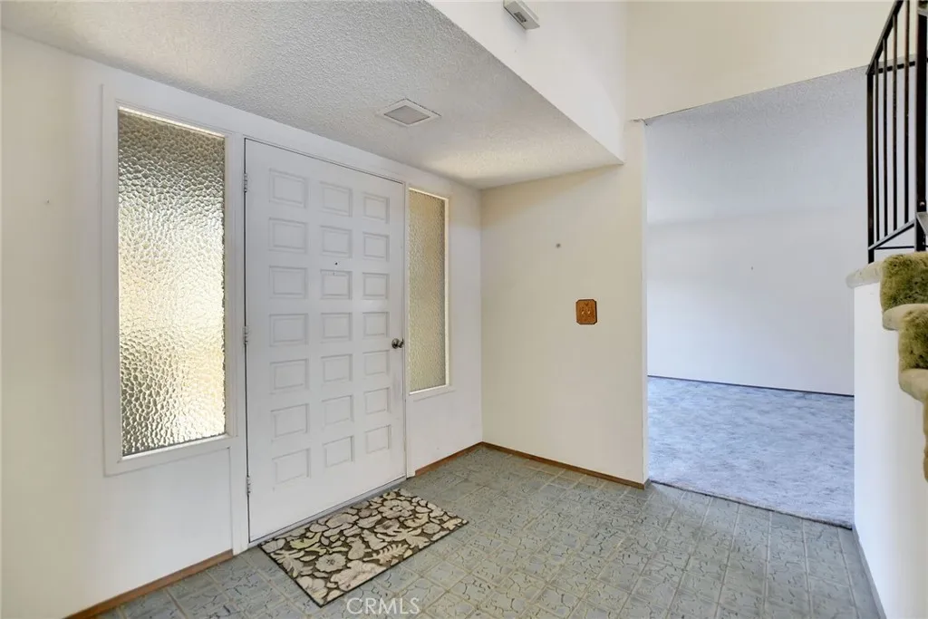 https://cdn.realtyfeed.com/cdn/127/306759396/858de071a3214d20d0de1bbad9cc5ce4.webp