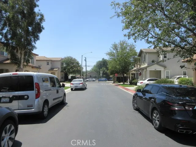 1675 Gilliam Court, Riverside, CA 92501 - Photo 3 of 33, Riverside, CA