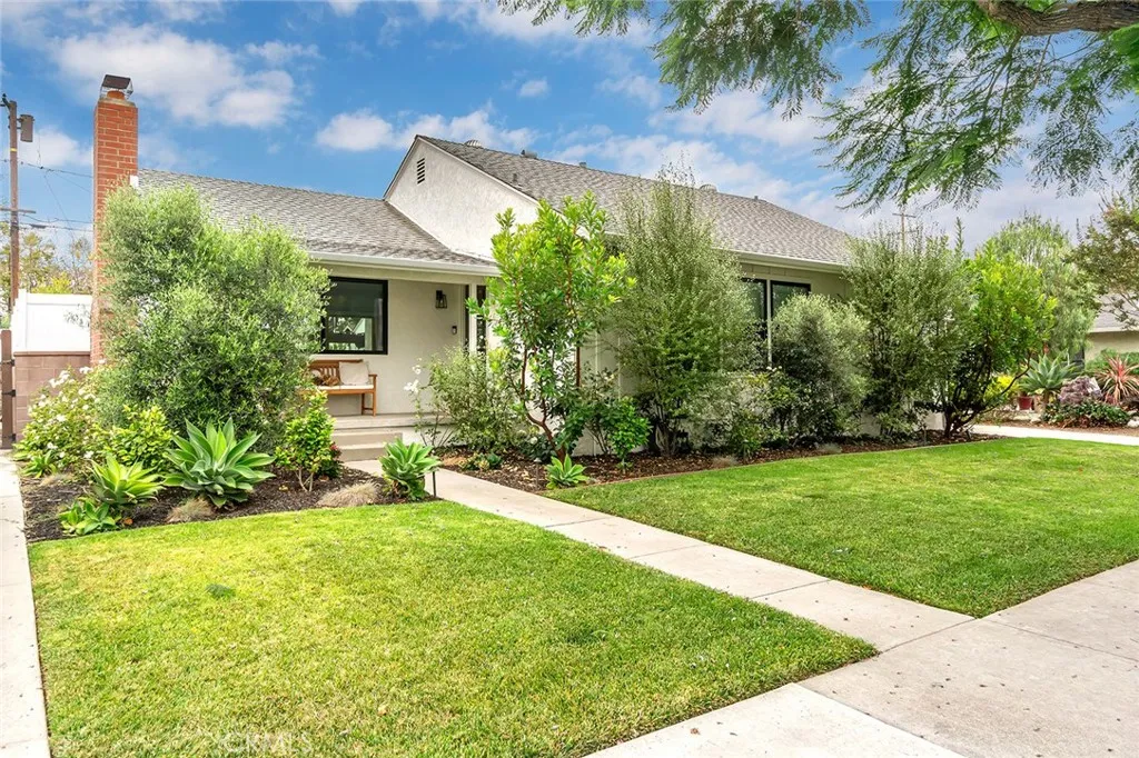 3220 Iroquois Ave., Long Beach, CA 90808 - Photo 4 of 36, Long Beach, CA