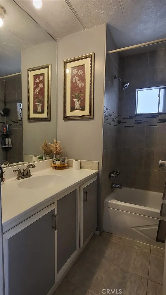 20652 Lassen Unit 114, Chatsworth, CA 91311 - Photo 4 of 32, Chatsworth, CA