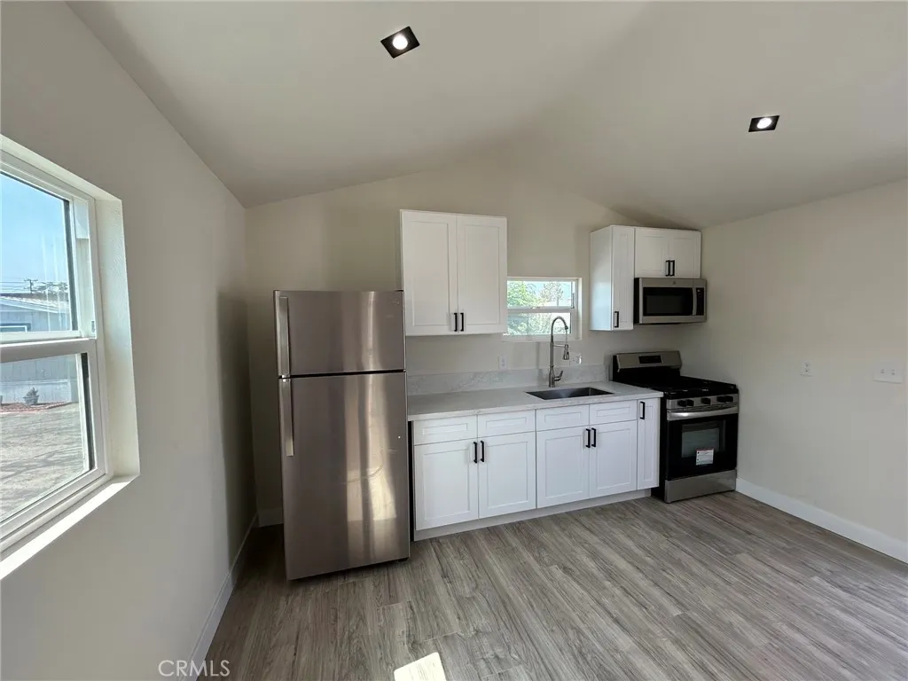 2548 Peck Unit 25, Monrovia, CA 91016 - Photo 3 of 7, Monrovia, CA