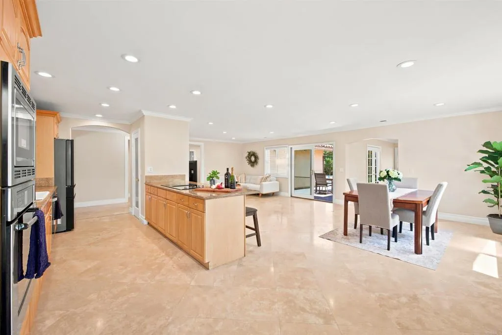 https://cdn.realtyfeed.com/cdn/127/306759426/1af4142170aefb793ba107c81e941588.webp