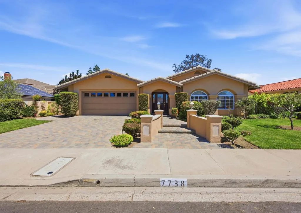 https://cdn.realtyfeed.com/cdn/127/306759426/e02a4d6f80011bb49d09be2fd8192ae7.webp