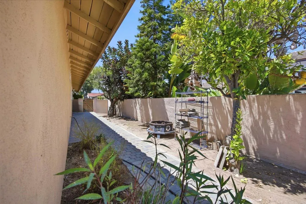 https://cdn.realtyfeed.com/cdn/127/306759426/eff1586bb1d4156488633f1226b94278.webp