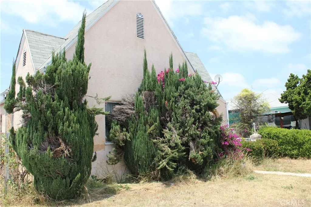 1657 S Fairfax, Los Angeles, CA 90019 - Photo 3 of 9, Los Angeles, CA