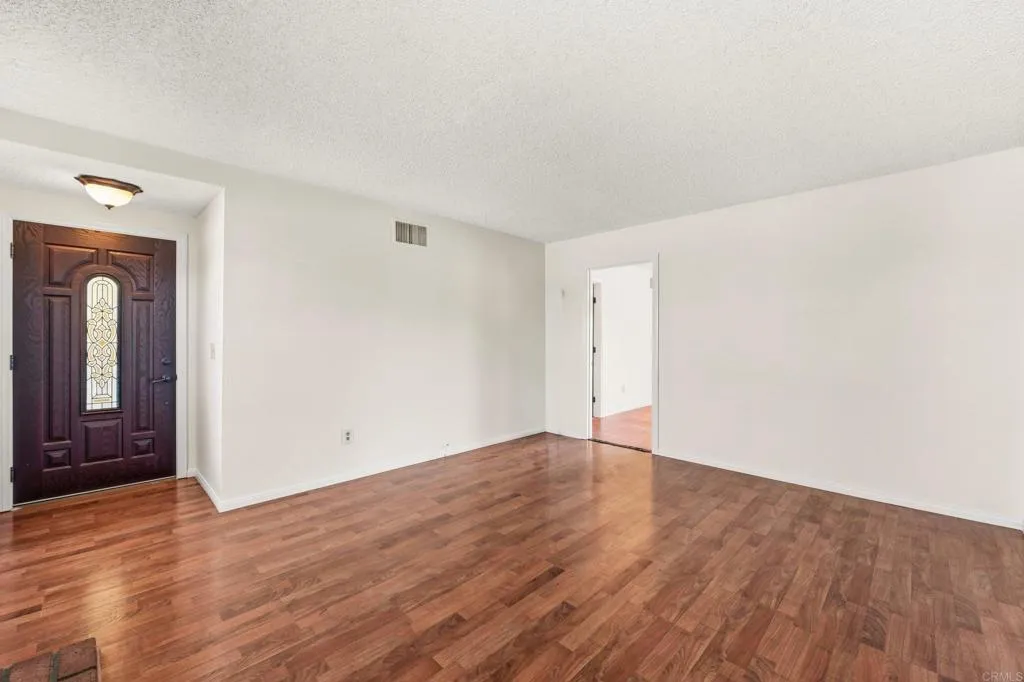 https://cdn.realtyfeed.com/cdn/127/306759432/836c749bf864e23ae78f6e7a5f8e2c40.webp