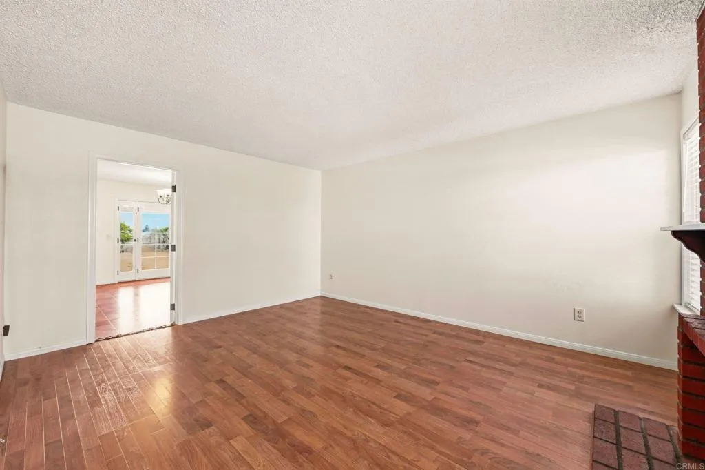https://cdn.realtyfeed.com/cdn/127/306759432/aa7a29055587bb70206b930920e24928.webp