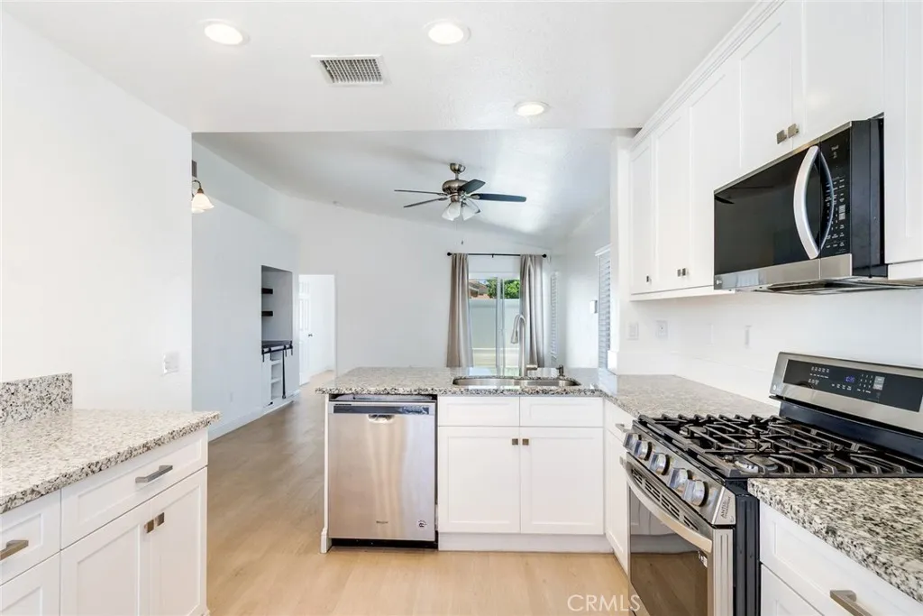 1346 Lilac Ridge, Perris, CA 92571 - Photo 5 of 20, Perris, CA