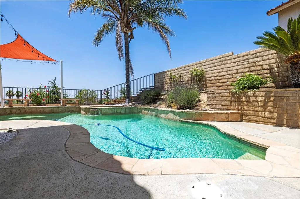 28345 Nicholas, Saugus, CA 91350 - Photo 4 of 75, Saugus, CA