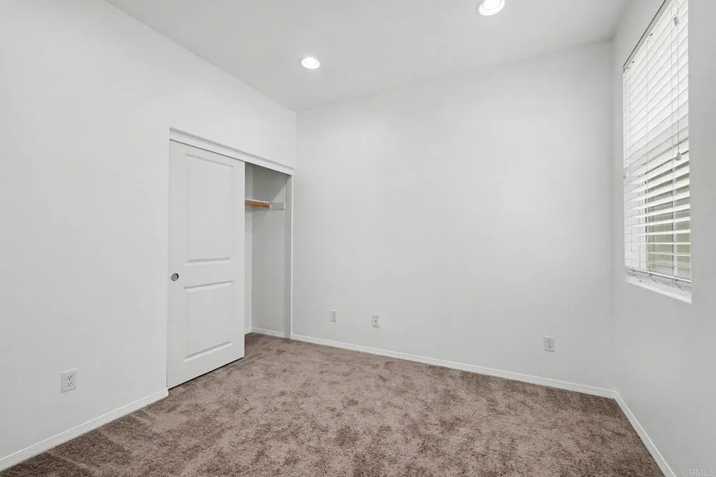https://cdn.realtyfeed.com/cdn/127/306759467/15df7049630d356e8a1b89fd26687b88.webp