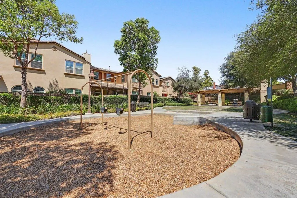 https://cdn.realtyfeed.com/cdn/127/306759467/272269f700e98523acef611af8ff10b3.webp