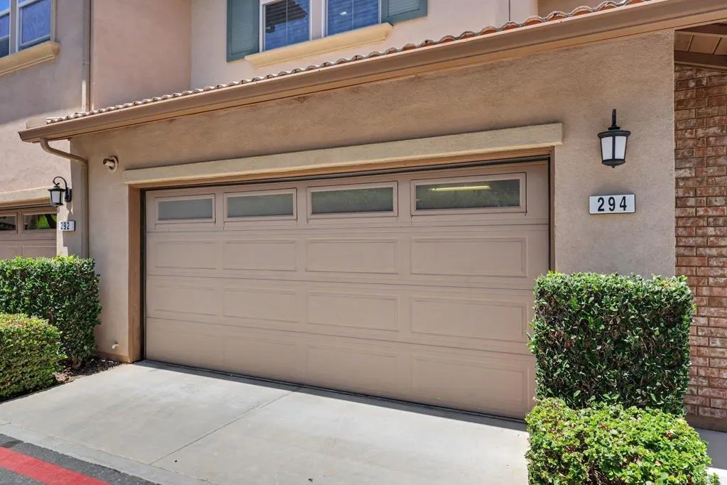https://cdn.realtyfeed.com/cdn/127/306759467/2d3c8a5dc63cc8478beee30eb9d6e688.webp