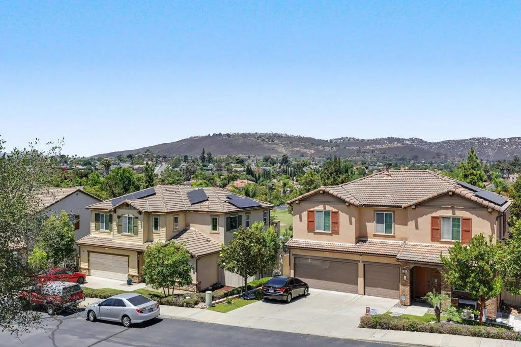 https://cdn.realtyfeed.com/cdn/127/306759467/4761043248c1d1a554f9a92868077311.webp