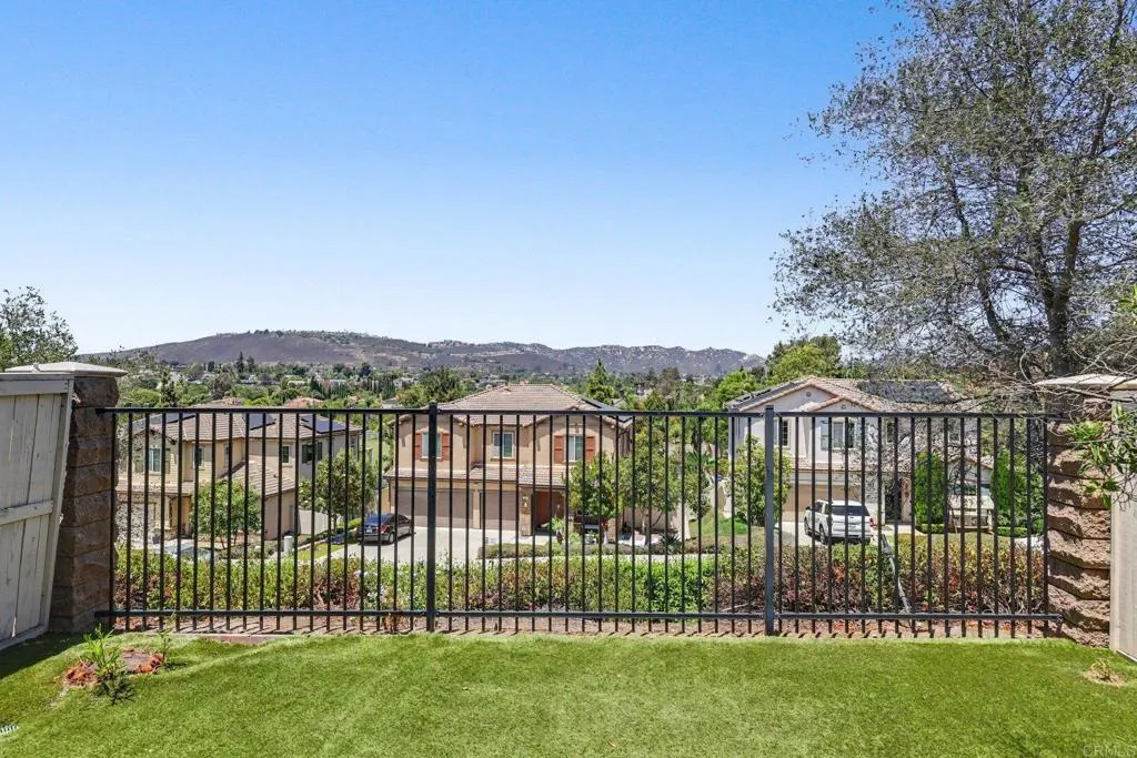 https://cdn.realtyfeed.com/cdn/127/306759467/74a20e8605b647692cfc5b0d5c4e0af0.webp