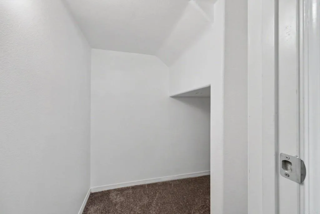 https://cdn.realtyfeed.com/cdn/127/306759467/c7ad3e381212b88d6e11e54fba7fd4b2.webp