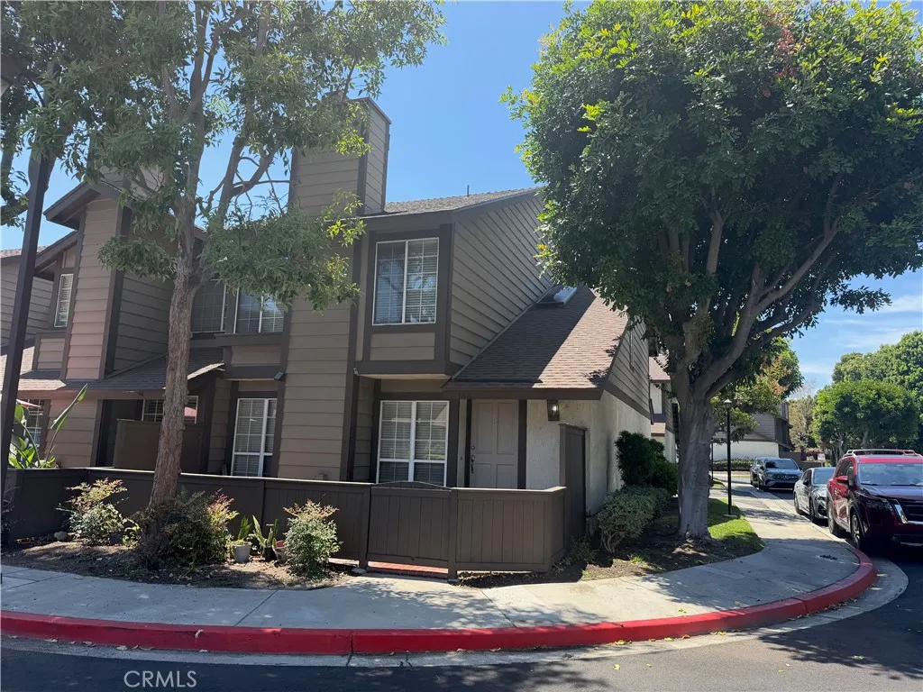2322 S Mira Court, Anaheim, CA 92802 - Main photo, Anaheim, CA