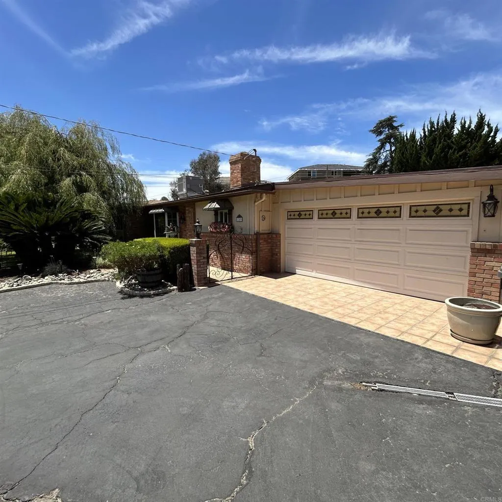 1259 Nordahl Rd