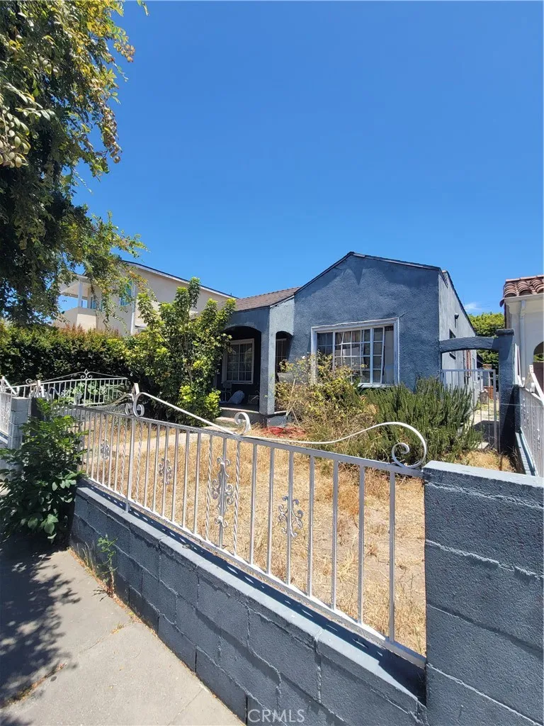 1532 Carmona, Los Angeles, CA 90019 - Photo 3 of 3, Los Angeles, CA