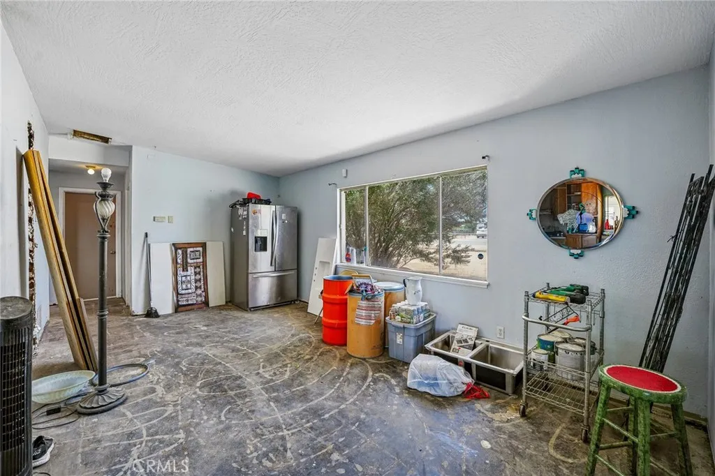13207 Nicola Road, Apple Valley, CA 92308 - Photo 4 of 33, Apple Valley, CA