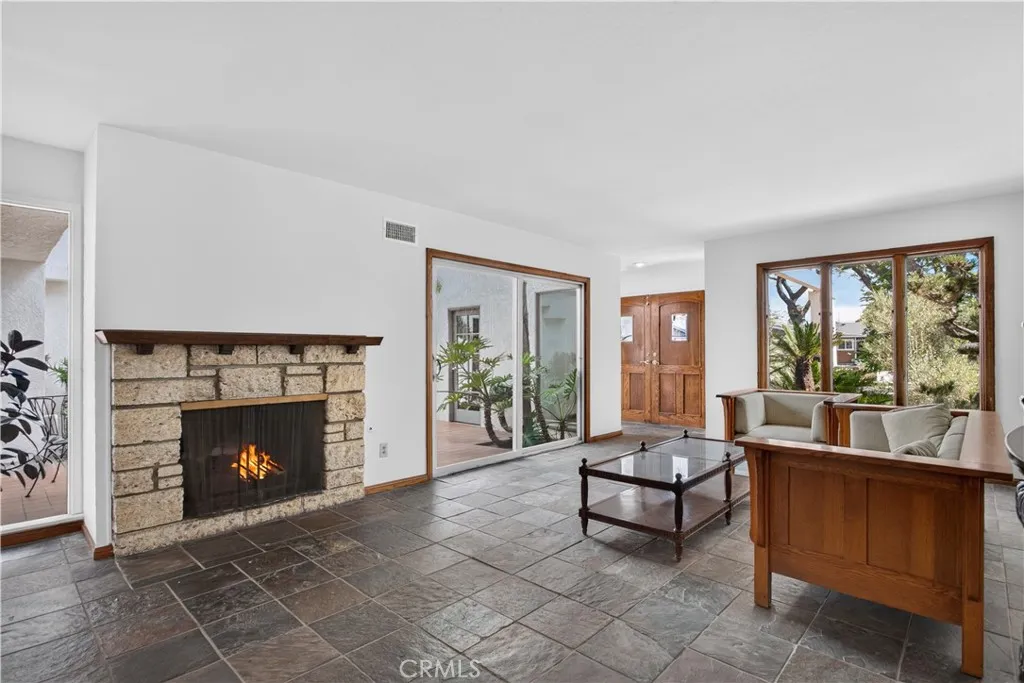 2533 E Tennyson, Anaheim, CA 92806 - Photo 4 of 24, Anaheim, CA