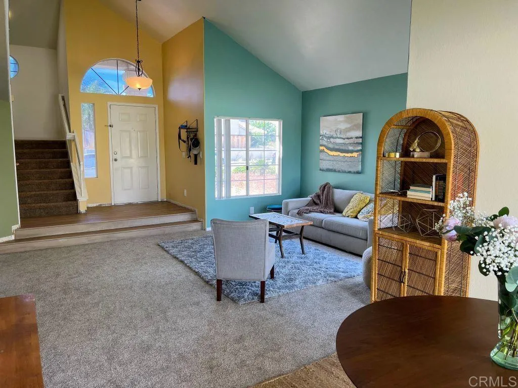 39082 Via Las Quintas, Murrieta, CA 92562 - Main photo, Murrieta, CA